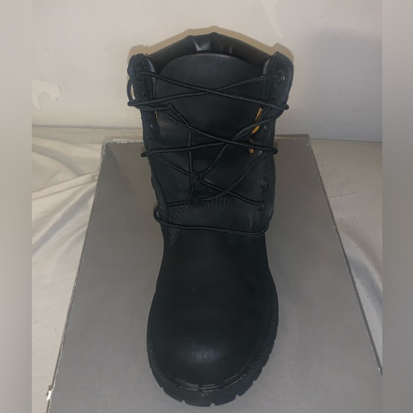 Timberlands - Picture 2 of 4